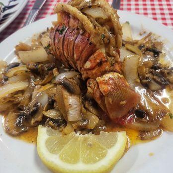 Win-Spuntino - Side order Diablo Lobster Tail - Italian Near Me - Honolulu, Hawaii