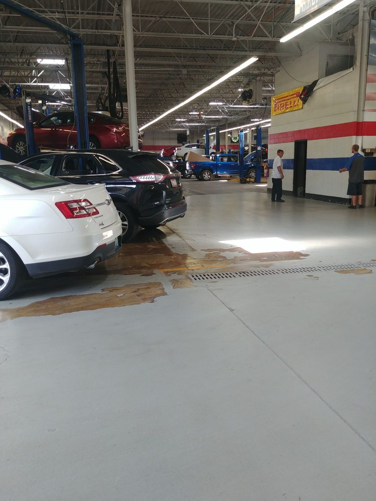 TOWN AND COUNTRY FORD LOUISVILLE 17 Reviews Car