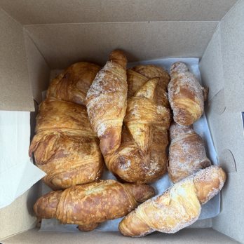 Munchkins Donuts Shop - Jalapeño ham and cheese croissant - Bakeries Near Me - Covina, California Munchkins Donuts Shop - Jalapeño ham and cheese croissant - Bakeries Near Me - Covina, California