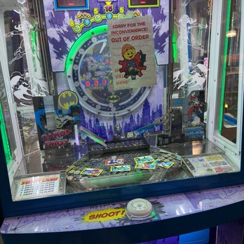 Funworks - Broken arcade machines that haven't been fixed for months - Mini Golf Near Me - Modesto, California