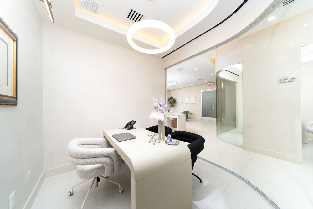 Luminous Dental Spa Logo