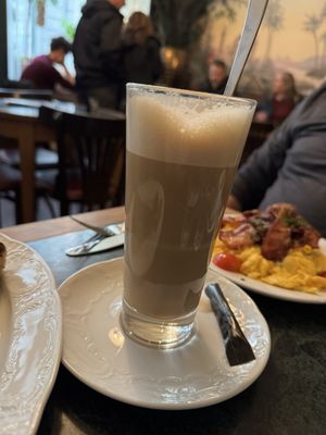 Café & Conditorei 1842 by null