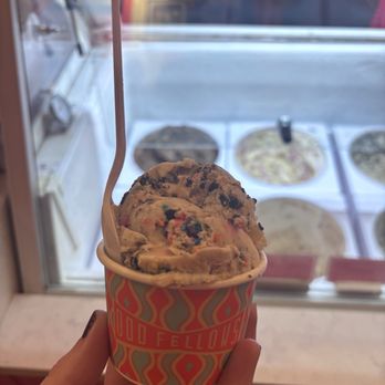 OddFellows Ice Cream - Cookie Jar - Ice Cream & Frozen Yogurt Near Me - New York, New York