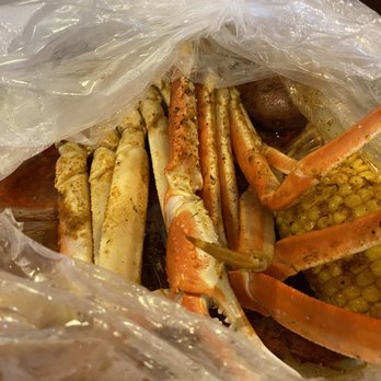 Juicy Crab - 1 lb. Snow Crab Legs - Seafood Near Me - Lancaster, Pennsylvania