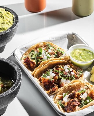 Tacos El Metro by null