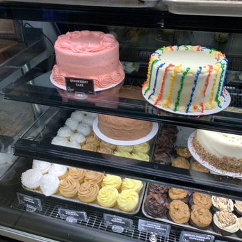 Edgar's Bakery - Cakes and cupcakes - Bakeries Near Me - Huntsville, Alabama Edgar's Bakery - Cakes and cupcakes - Bakeries Near Me - Huntsville, Alabama