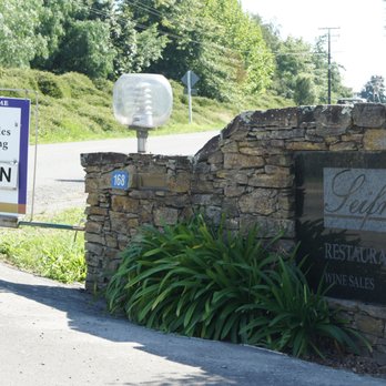 Seifried Estate - Entrance - Wineries Near Me - Appleby, NSN