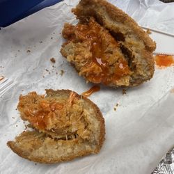 Deviled crab with hot sauce