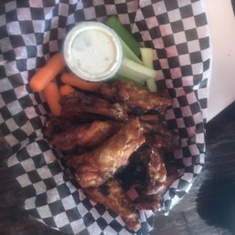 Garbage wings - sooooo good! Garbage wings - sooooo good!