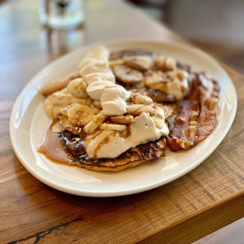 Tupelo Honey Southern Kitchen & Bar - Banana Pudding Dream - Southern Near Me - Denver, Colorado Tupelo Honey Southern Kitchen & Bar - Banana Pudding Dream - Southern Near Me - Denver, Colorado
