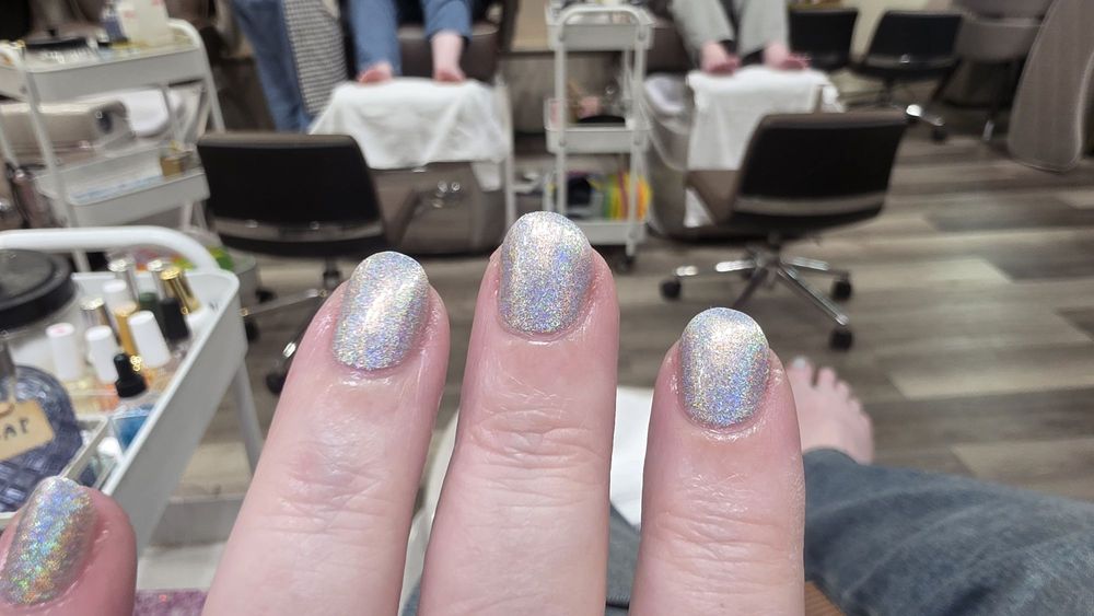 Nail Elegance Logo