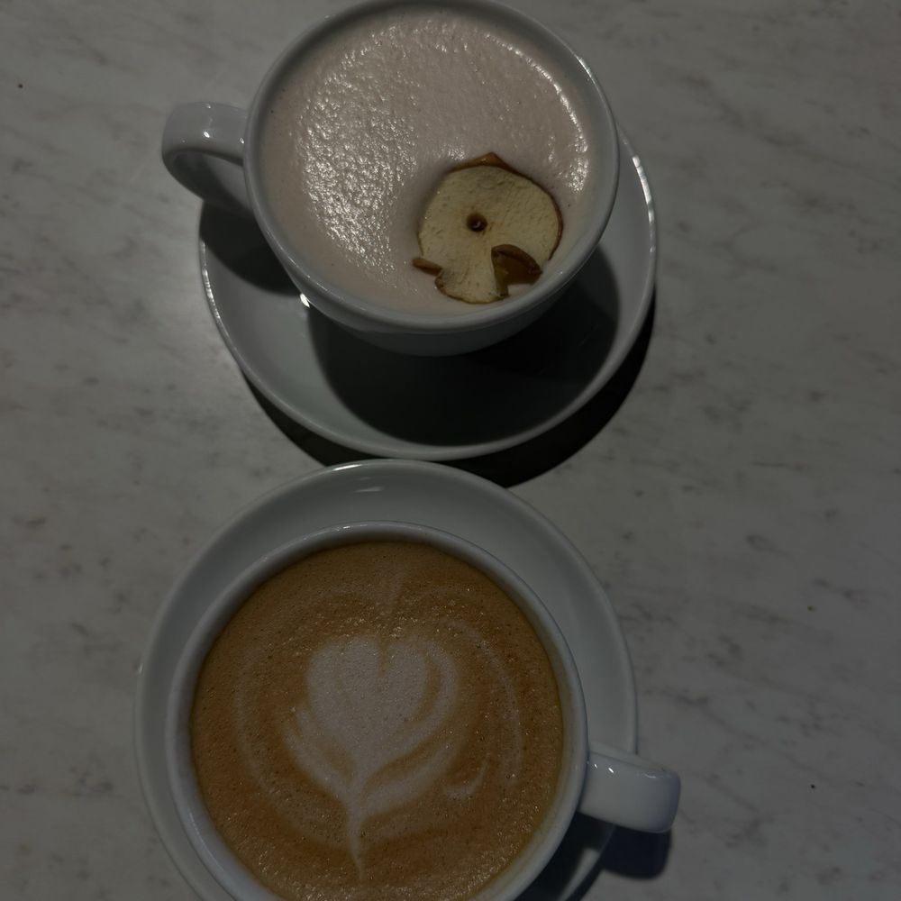 Kaldi’s Coffee Roasting - Peppermint mocha and seasonal apple chai - Coffee & Tea Near Me - St. Louis, Missouri