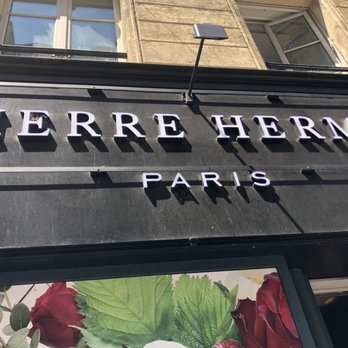 Pierre Hermé - Chocolatiers & Shops Near Me - Paris, 75 Pierre Hermé - Chocolatiers & Shops Near Me - Paris, 75