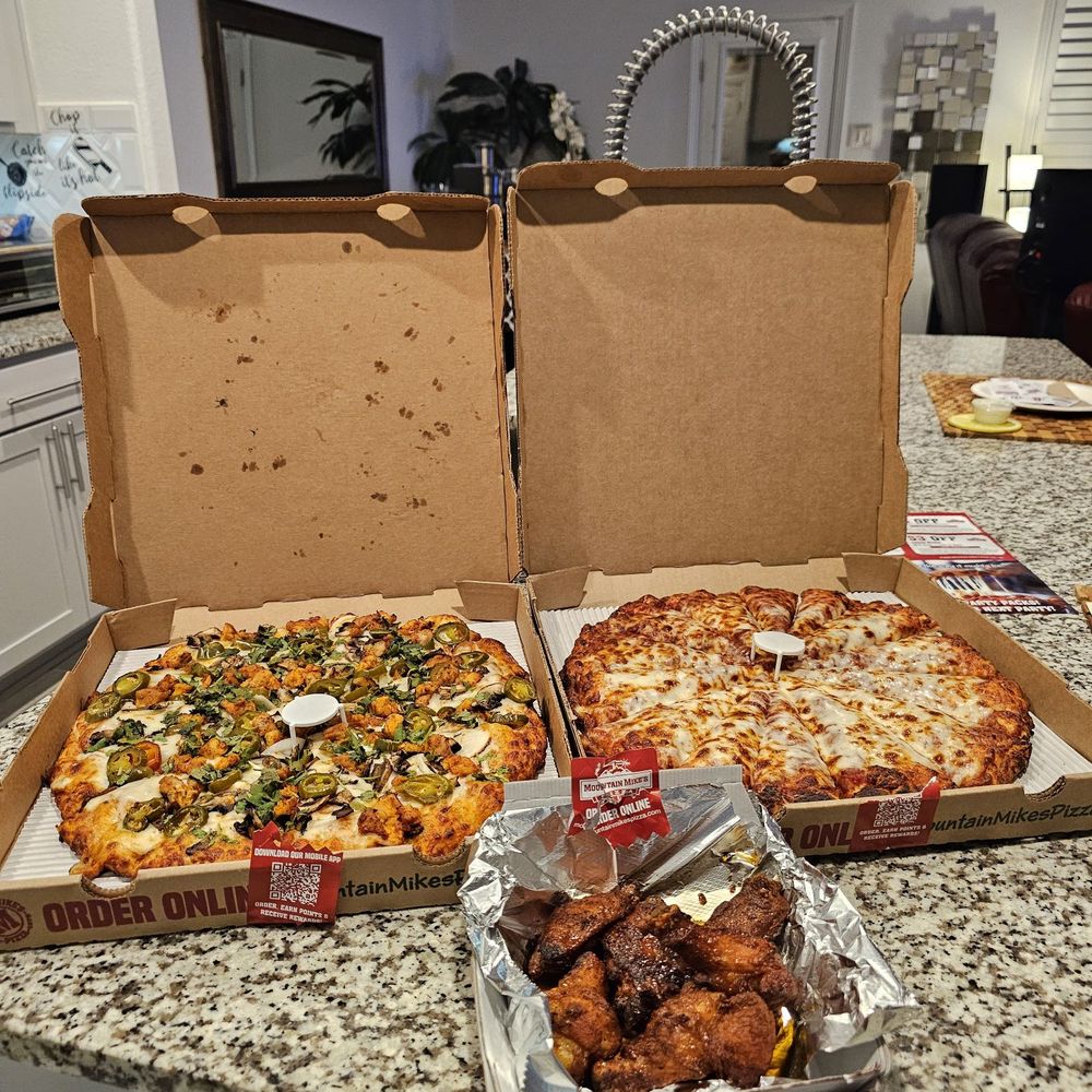 Great tasting Pizza and wings...