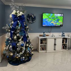 Norwalk Skilled Nursing & Wellness Centre - The beautiful tree and decoration in patient's dining room/ activity area. Feeling the facility with warmth and happiness!