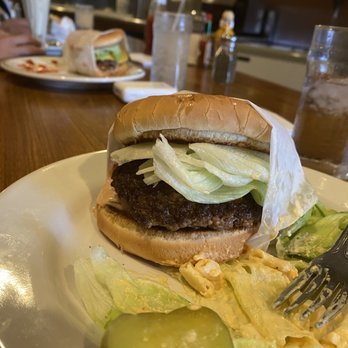 Pie 'n Burger - Burgers Near Me - Pasadena, California