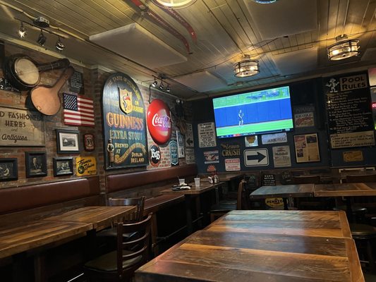 Scruffy Duffy's Sports Bar by null