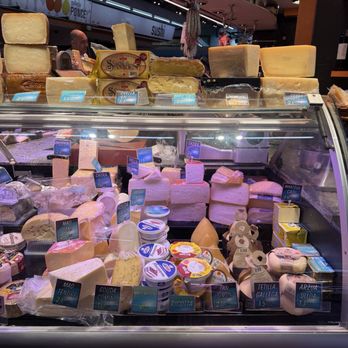 Mercat de Santa Caterina - Farmers Market Near Me - Barcelona, B Mercat de Santa Caterina - Farmers Market Near Me - Barcelona, B