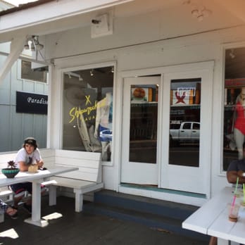 Shipwrecked Kauai - Out front seating for coffee shop next door - Women's Clothing Near Me - Kapaa, Hawaii Shipwrecked Kauai - Out front seating for coffee shop next door - Women's Clothing Near Me - Kapaa, Hawaii