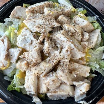 Subway - a plate of chicken and lettuce salad - Fast Food Near Me - Orange, California
