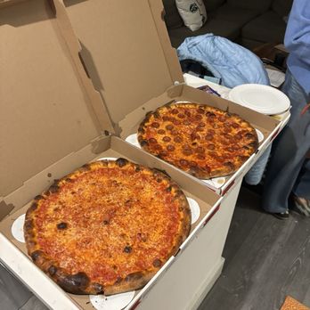 Chrissy's Pizza - cheese and pepperoni - Pizza Near Me - Brooklyn, New York