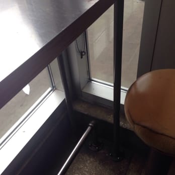 Chipotle Mexican Grill - This place is beyond dirty! - Mexican Near Me - Toronto, Ontario Chipotle Mexican Grill - This place is beyond dirty! - Mexican Near Me - Toronto, Ontario