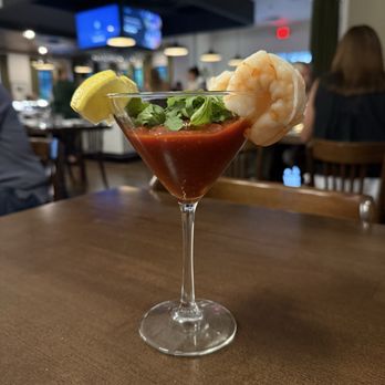 Green Line Kitchen And Cocktails - Shrimp cocktail - Wine Bars Near Me - Fort Thomas, Kentucky Green Line Kitchen And Cocktails - Shrimp cocktail - Wine Bars Near Me - Fort Thomas, Kentucky