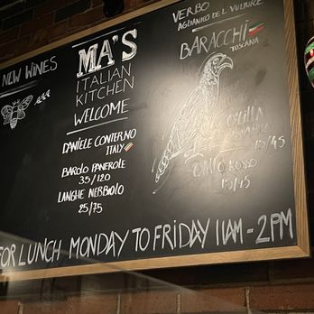 MA'S Italian Kitchen - Ambience - Italian Near Me - Burbank, California