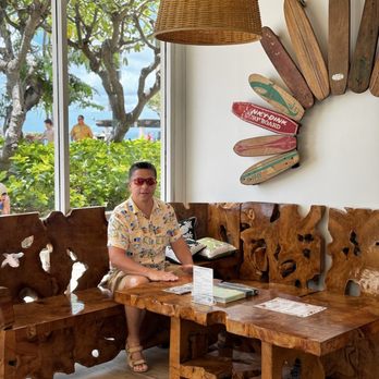 Hawaiian Aroma Caffe - Cafes Near Me - Honolulu, Hawaii Hawaiian Aroma Caffe - Cafes Near Me - Honolulu, Hawaii