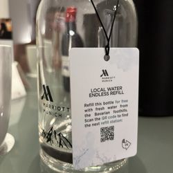 Munich Marriott Hotel - Refillable water jugs