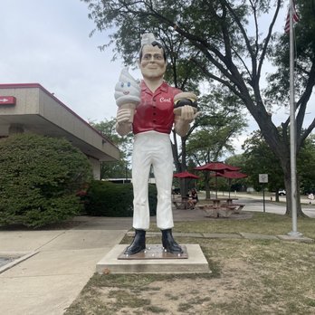 Carl's Ice Cream Factory - Muffler man - good photo op! - Ice Cream & Frozen Yogurt Near Me - Normal, Illinois Carl's Ice Cream Factory - Muffler man - good photo op! - Ice Cream & Frozen Yogurt Near Me - Normal, Illinois