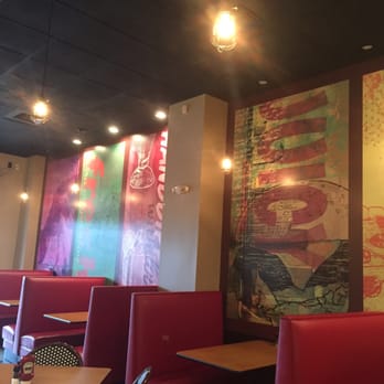 THE LOOP - The bright, colorful interior with upbeat music was great with gloomy weather - Pizza Near Me - Winston Salem, North Carolina THE LOOP - The bright, colorful interior with upbeat music was great with gloomy weather - Pizza Near Me - Winston Salem, North Carolina