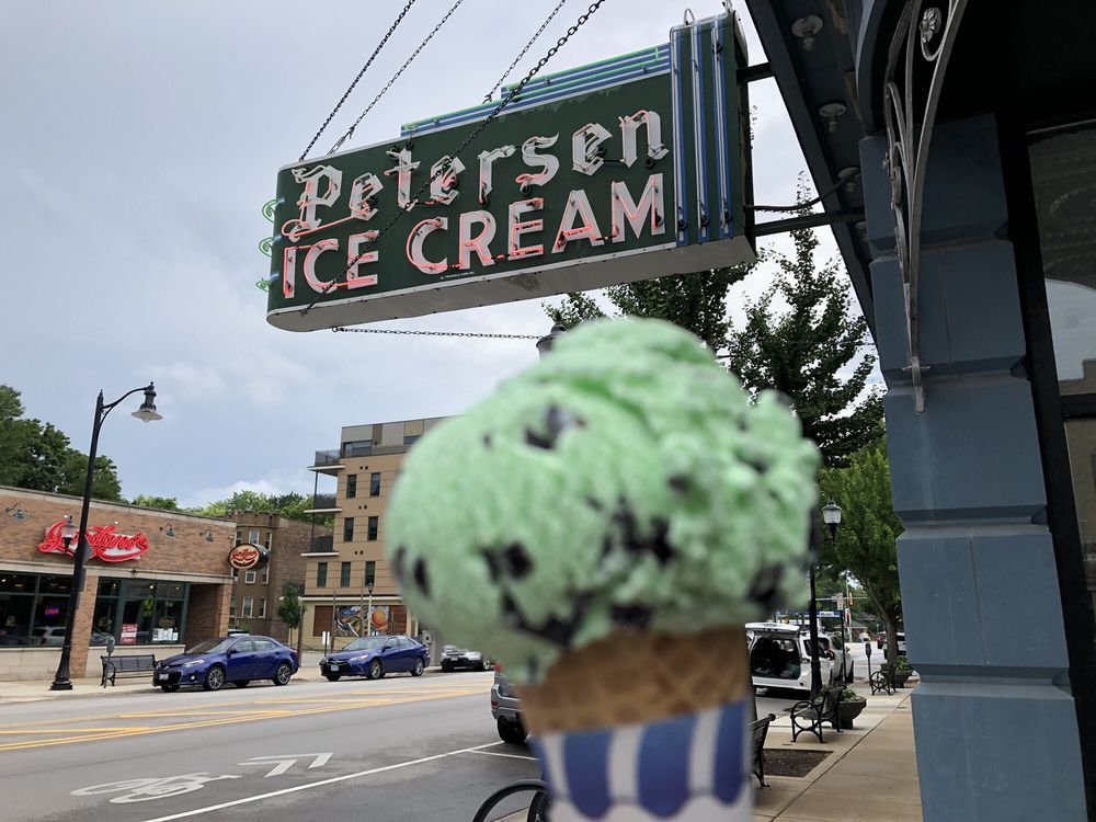 PETERSEN’S ICE CREAM 59 Photos & 127 Reviews 1100 Chicago Ave, Oak
