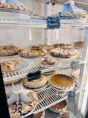 Debbie's Restaurant & Pie Shoppe by null
