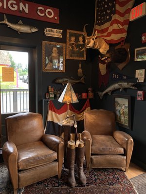 Tannersville Antique & Artisan Center by null