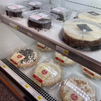 Pete's Market - Cake - Grocery Near Me - Troy, Illinois Pete's Market - Cake - Grocery Near Me - Troy, Illinois