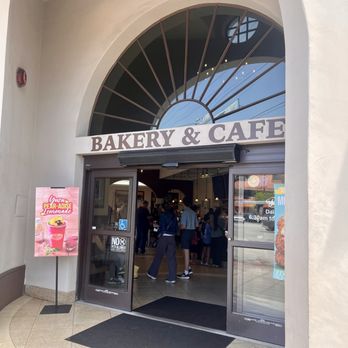 Porto's Bakery & Cafe - Entrance - Bakeries Near Me - Burbank, California Porto's Bakery & Cafe - Entrance - Bakeries Near Me - Burbank, California