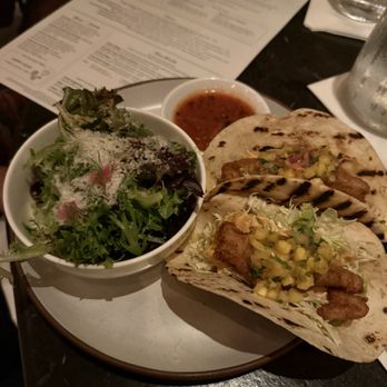 Earls Kitchen + Bar - Fish tacos with garden salad - Cocktail Bars Near Me - Honolulu, Hawaii Earls Kitchen + Bar - Fish tacos with garden salad - Cocktail Bars Near Me - Honolulu, Hawaii