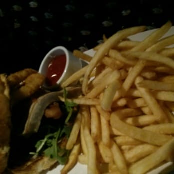 JOEY Eaton Centre - Ahi tuna sandwich. Sorry for the crazy dark photo. We sat near the bank. - Canadian (New) Near Me - Toronto, Ontario