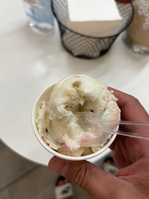 Gelato Boy by null
