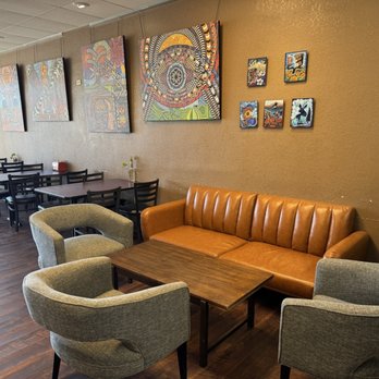 Pikes Perk Mountain Shadows - Inside - Coffee & Tea Near Me - Colorado Springs, Colorado Pikes Perk Mountain Shadows - Inside - Coffee & Tea Near Me - Colorado Springs, Colorado