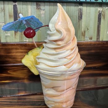 Pineapple Lagoon - Ice Cream & Frozen Yogurt Near Me - Garden Grove, California
