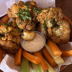 Branded Saloon - Buffalo Cauliflower Florets