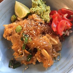 Café & Bistro Domino - Glasnudelbowl