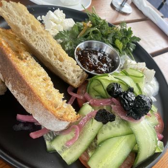 Zinc Cafe & Bar - Middle Eastern Breakfast - Beer, Wine & Spirits Near Me - Corona Del Mar, California