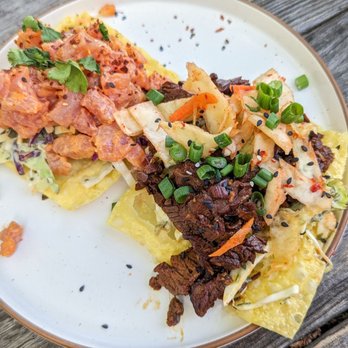 Grinning Mule Saloon and Kitchen - Bulgogi and Tuna Poke Tostadas | Instagram: @telephonesmoothie - Bars Near Me - Charlotte, North Carolina