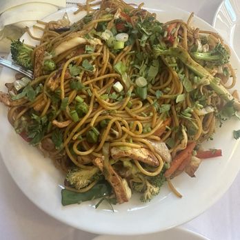 Nepal House - Chow mein - Himalayan/Nepalese Near Me - Chicago, Illinois