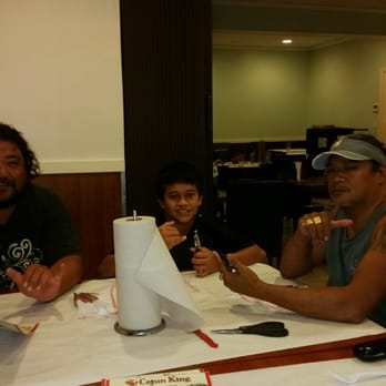 Cajun King Aiea - Bought da guys for some awesome grinds - Seafood Near Me - Aiea, Hawaii