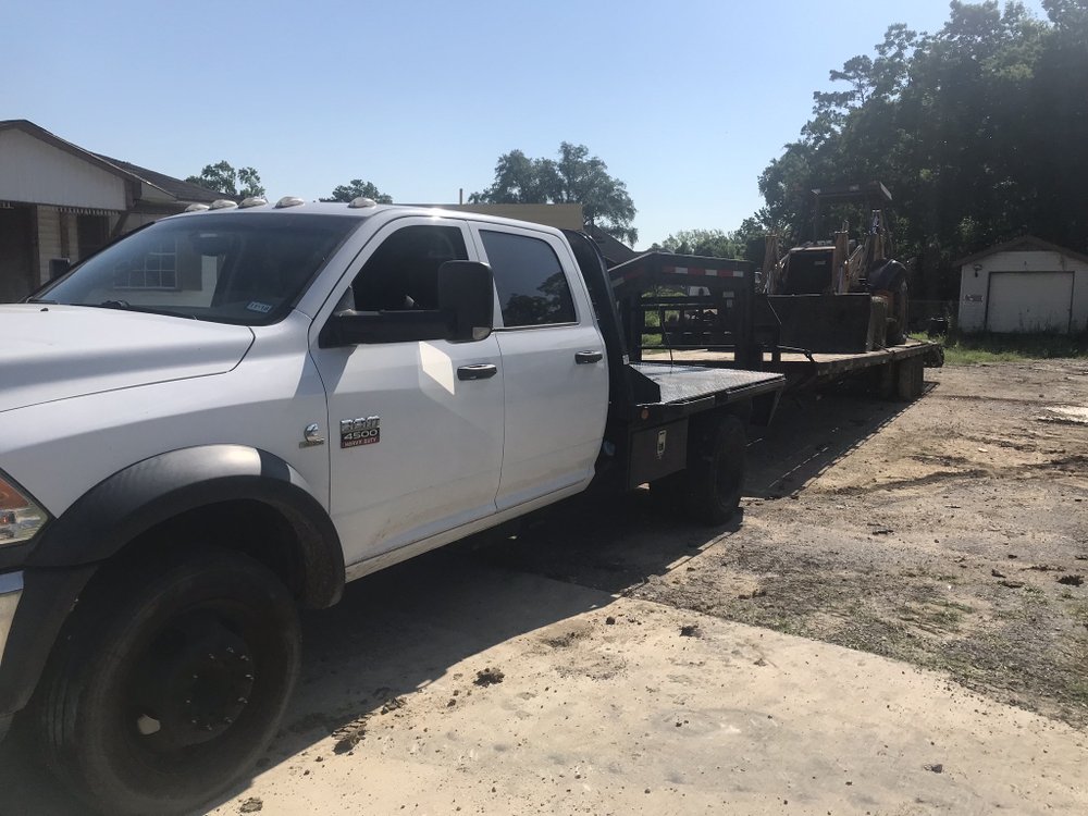 Slide of Pinnacle Construction Group