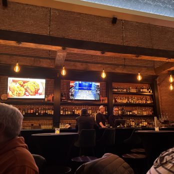 Vorshay’s Cocktail Lounge